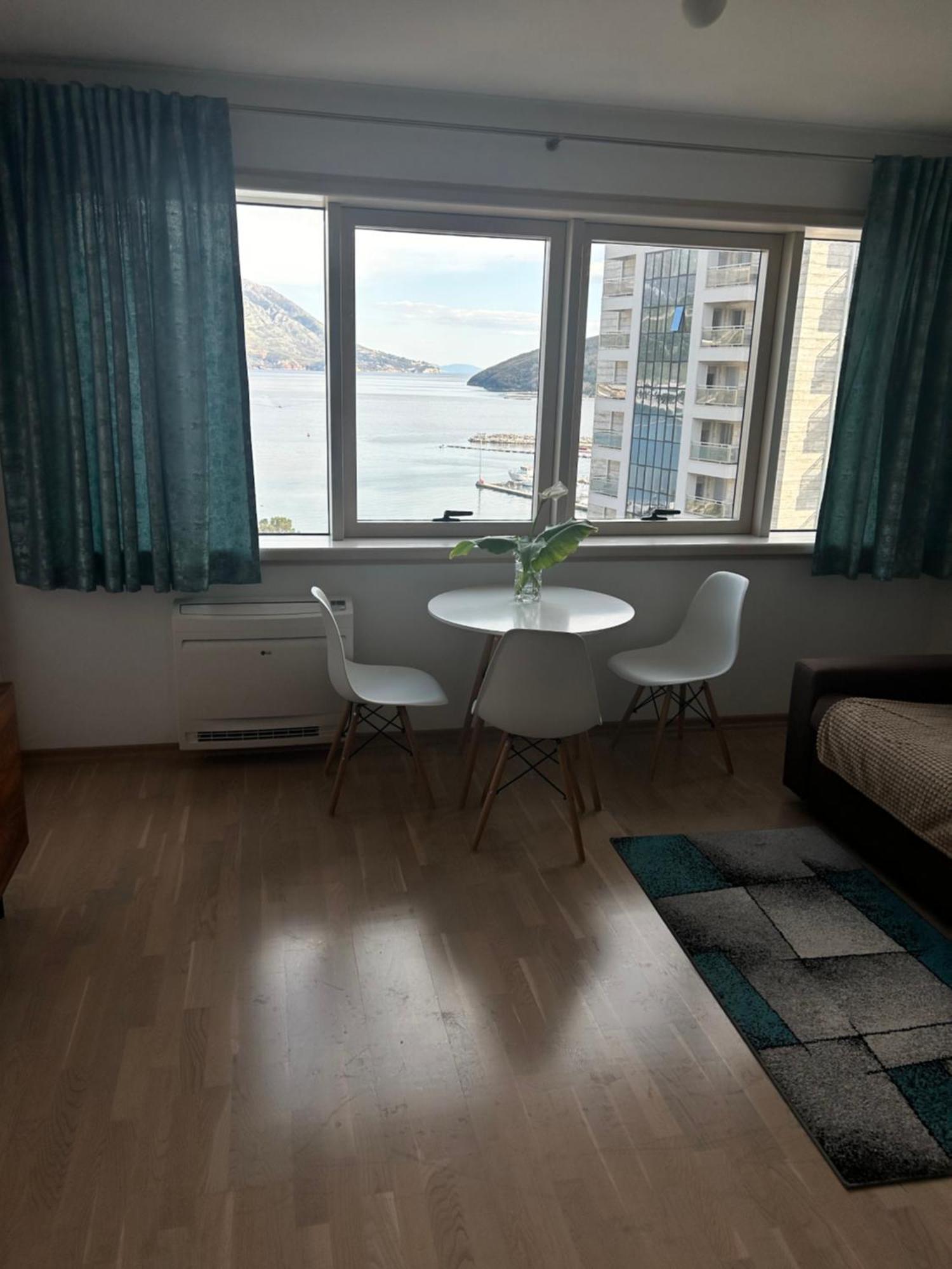 Apartments Krug Будва Екстериор снимка