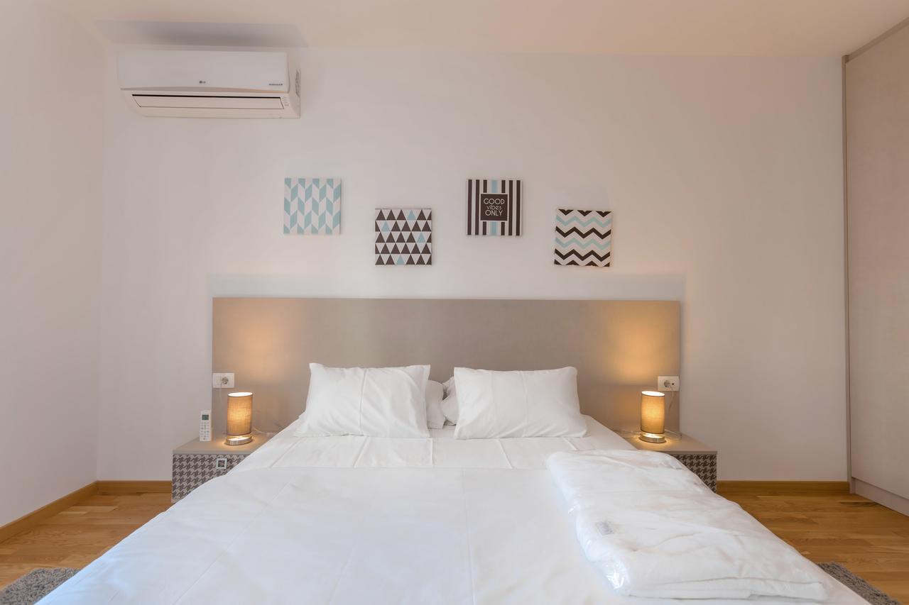 Apartments Krug Будва Екстериор снимка