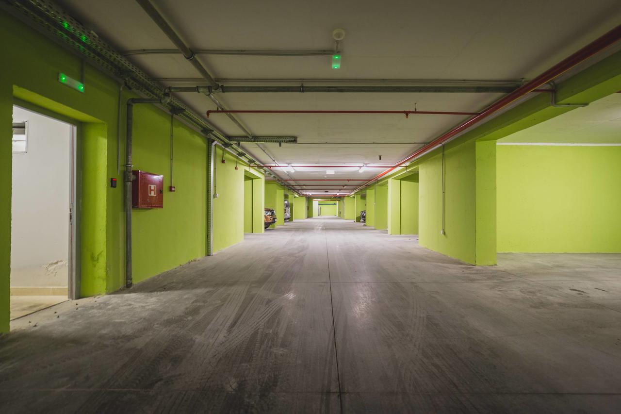 Apartments Krug Будва Екстериор снимка