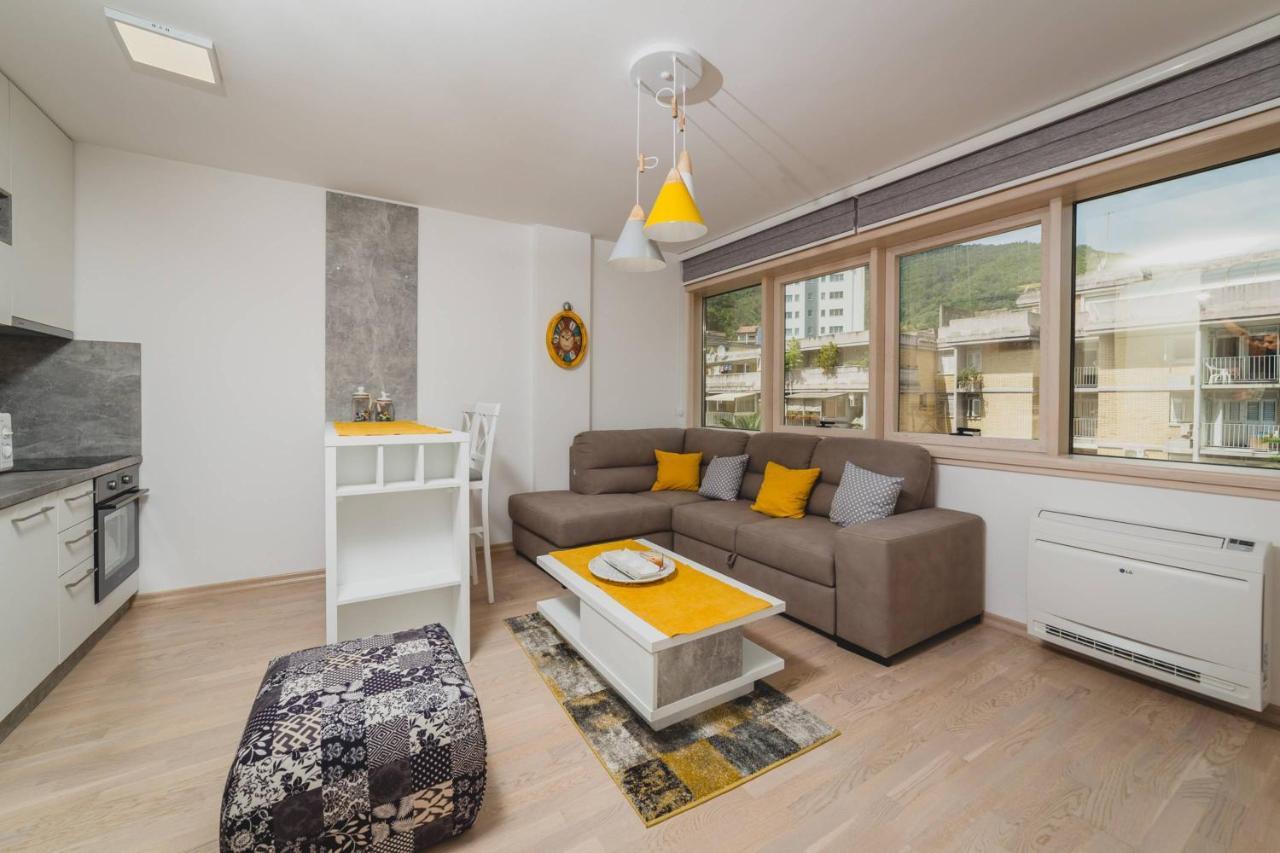 Apartments Krug Будва Екстериор снимка