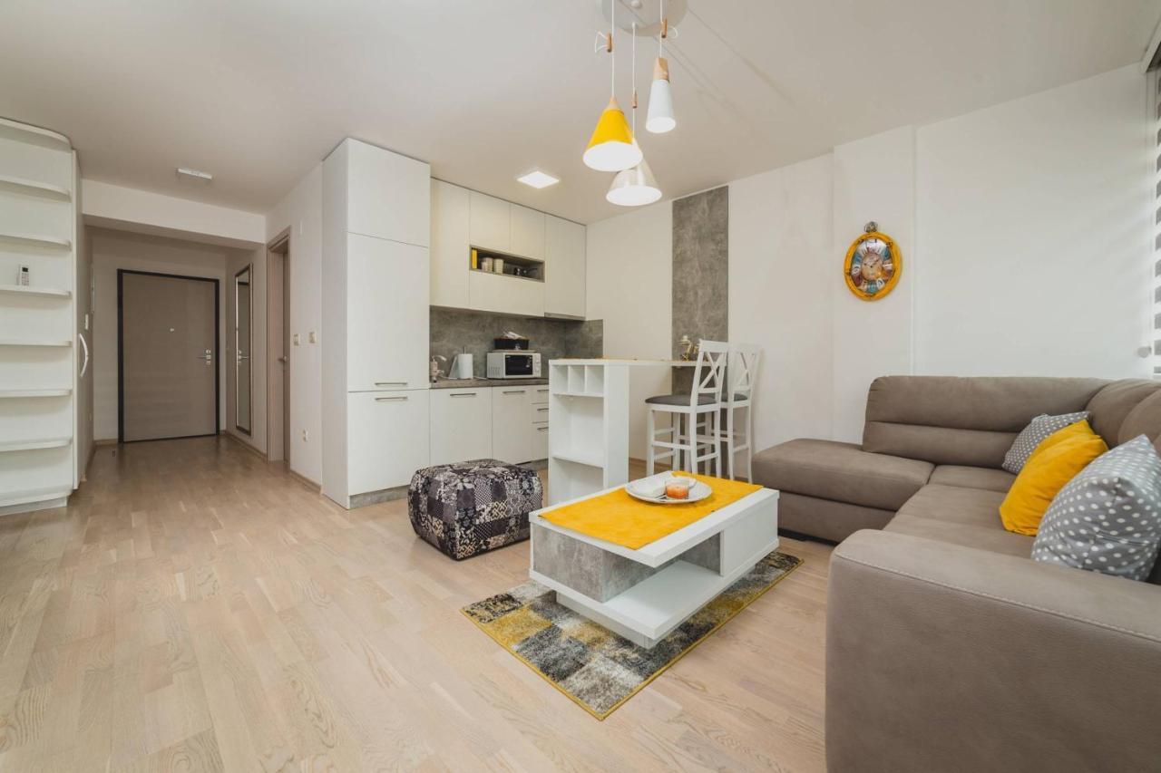 Apartments Krug Будва Екстериор снимка